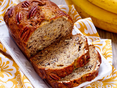 Mom's Banana Wheat Walnut Bread - ABM