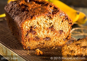 Eggless Banana-Chocolate Bread