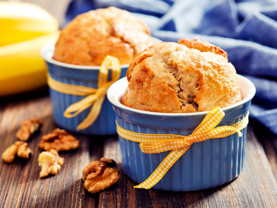 Moist Breakfast Banana Muffins