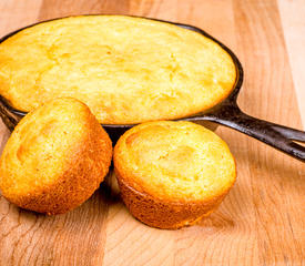 Applesauce Chipotle Cornbread