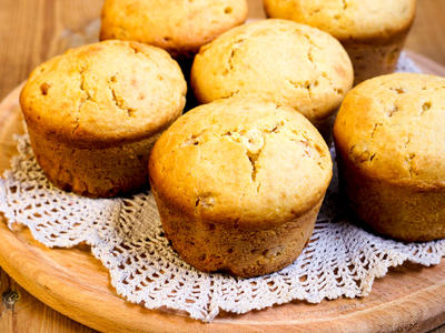 Moist Honey Cornbread Muffins