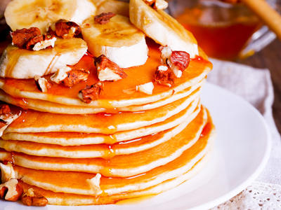 Ahmad Rashad's Banana Pancakes