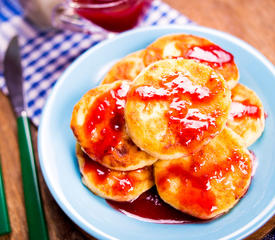 Buttermilk Pancakes with Strawberry Sauce