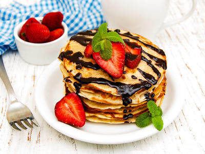 Apple Almond Pancakes