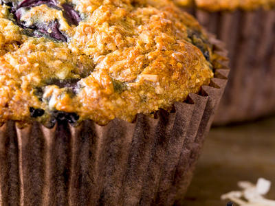 Low-Fat Blueberry Bran Muffins