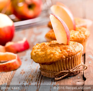 Apple Bran Spice Muffins