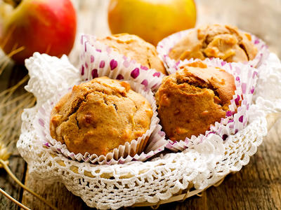 Whole Wheat Applesauce Cinnamon Muffins