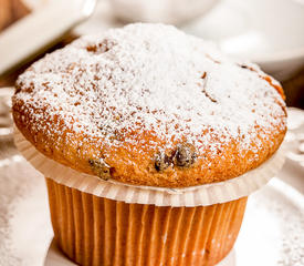 Breakfast Apple Raisin Muffins