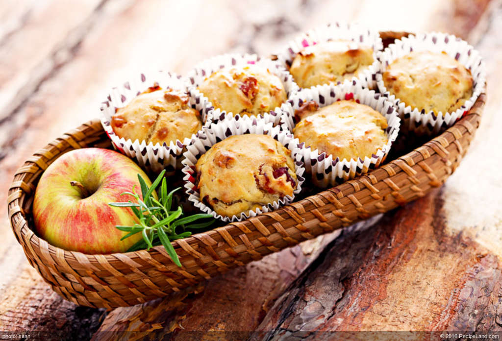 Best Bacon Cheddar Muffins recipe