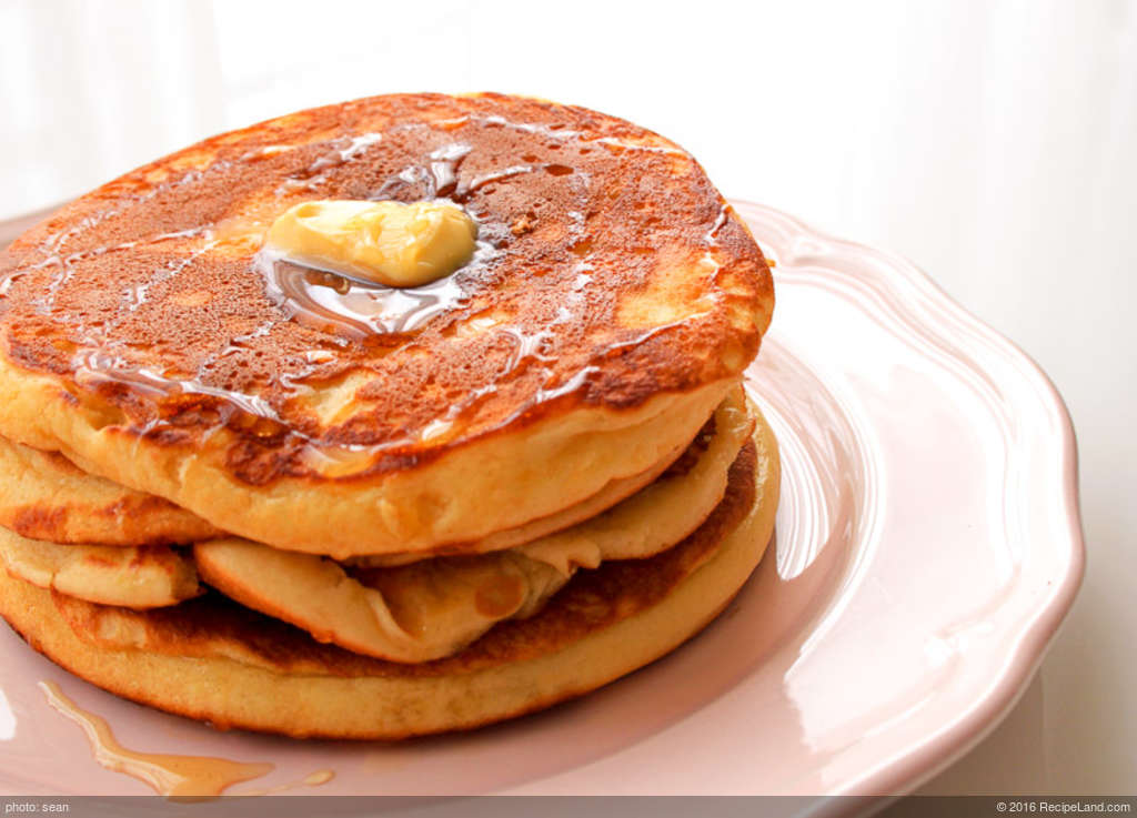 Easy Breakfast Sourdough Pancakes recipe
