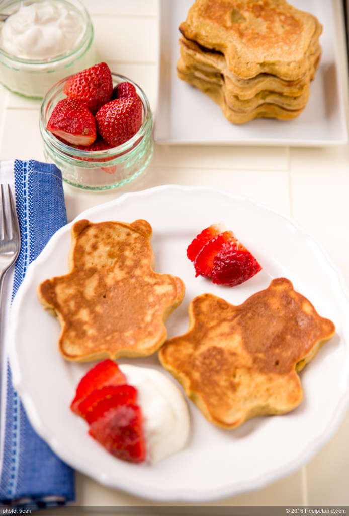 Almost Whole Wheat Breakfast Pancakes recipe