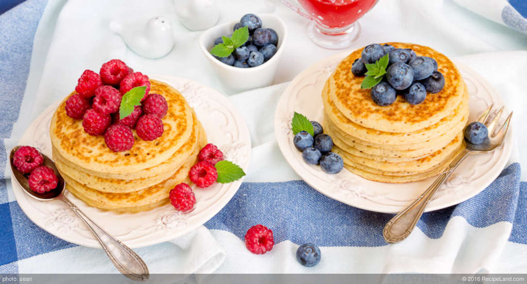 Honey Whole Wheat Honey Pancakes recipe