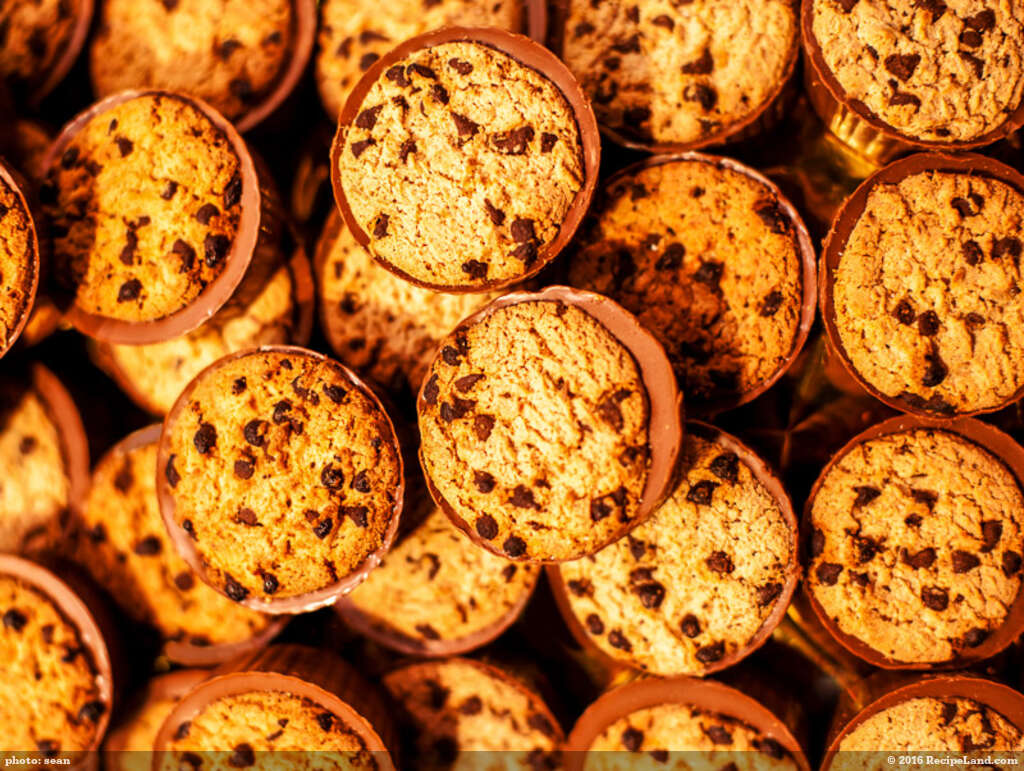 Brooke's Sweet Chocolate Chip Cookies recipe