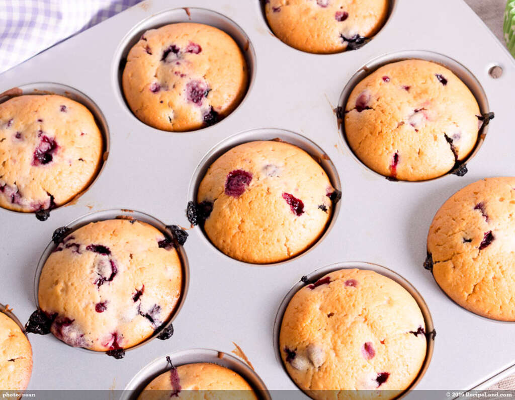 Berry Teatime Muffins recipe