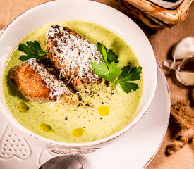 Hearty and Silky Broccoli Soup