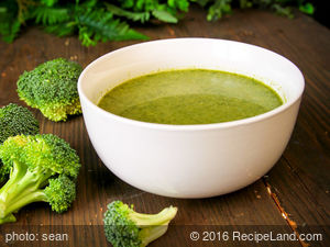 Daddy's Creamy Broccoli Soup