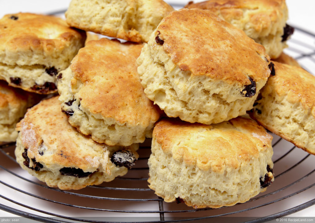 Yummy Baking Powder Biscuits
