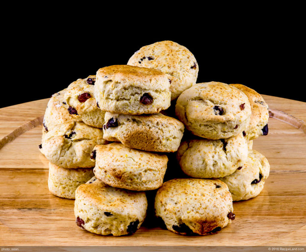 Cinnamon-Raisin Breakfast Biscuits recipe