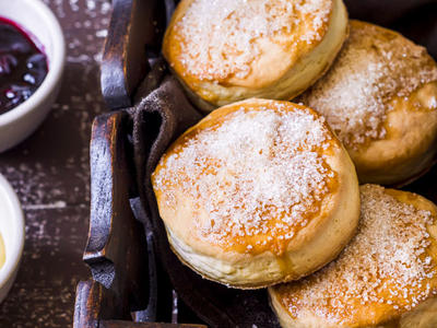 American Buttermilk Biscuits