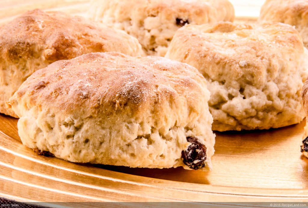 Buttermilk Oatmeal Raisin Biscuits recipe
