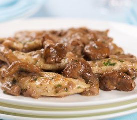 Sauteed Strips of Chicken with Chanterelle Mushrooms