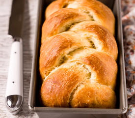 Massa Sovada (Portuguese Sweet Bread)