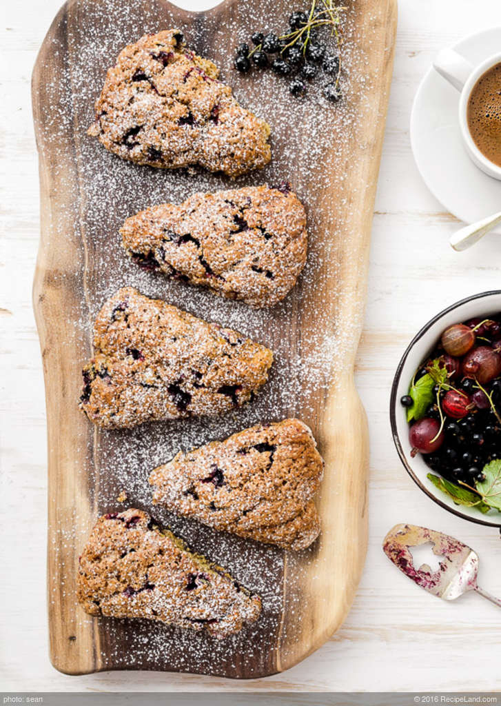 Apple and Black Currant Scones recipe