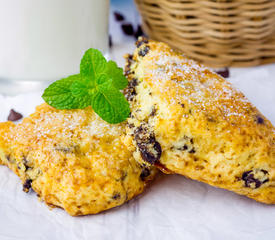 Cinnamon Chocolate Chip Scones