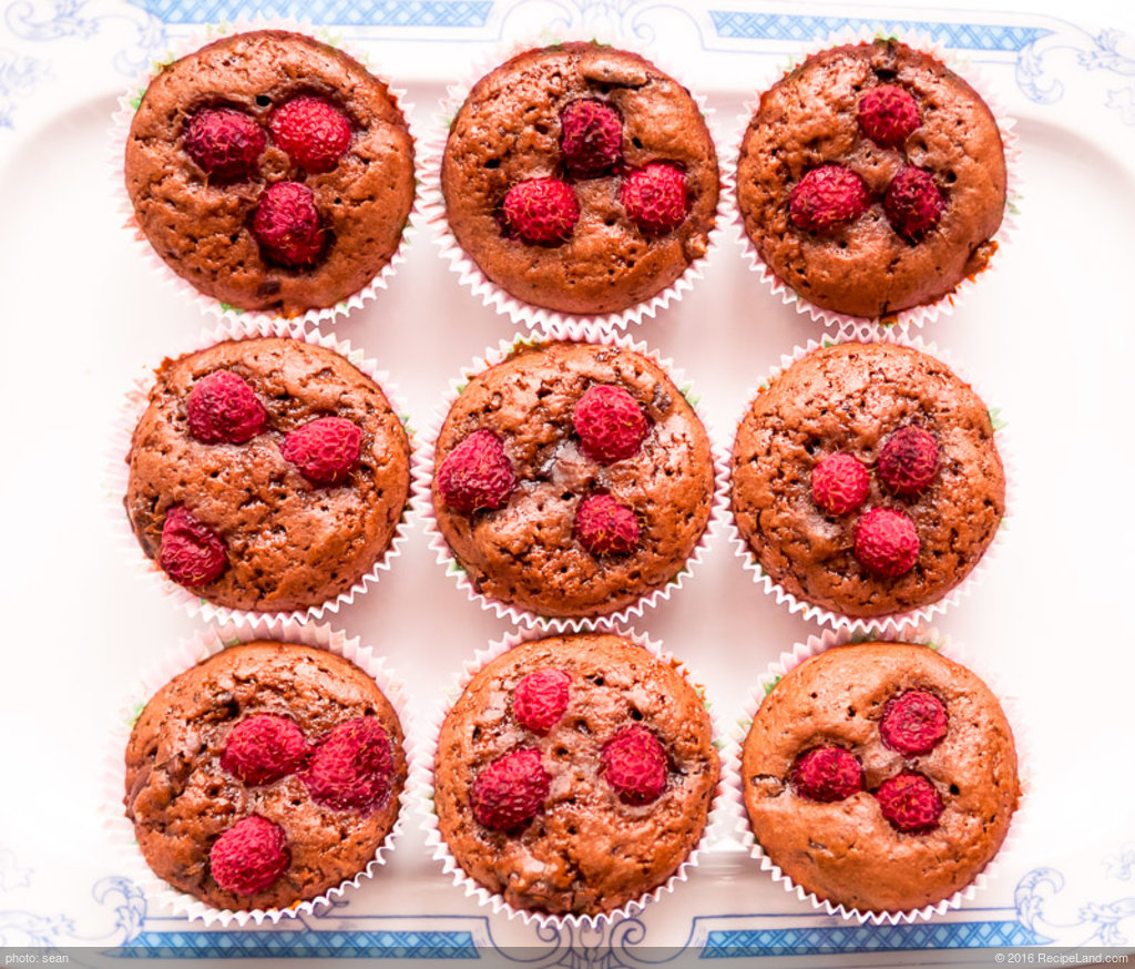 Chocolate Chipit Snackin' Muffins