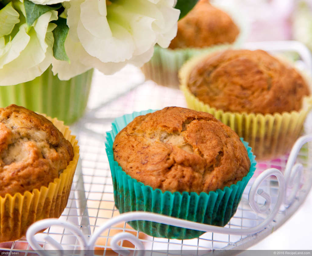 Alice's Banana Oat Bran Muffins recipe