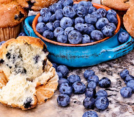 Bo's Low Fat Berry Muffins