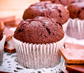 Applesauce Cocoa Muffins