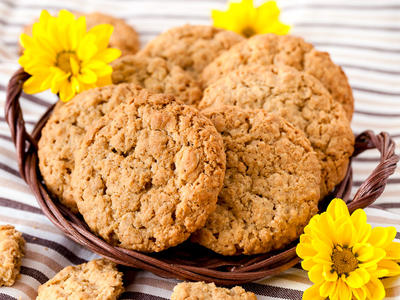 Alice's Peanut Butter and Oatmeal Cookies