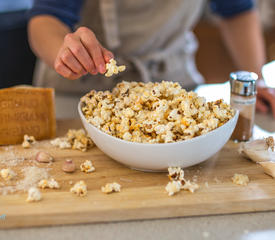 Garlic and Parmesan Popcorn