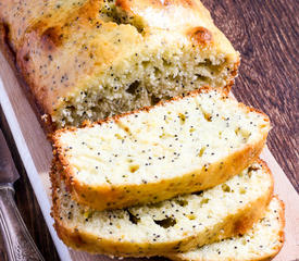 Amazing Lemon Poppy Seed Cake