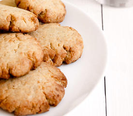 Old-Fashioned Peanut Butter Cookies