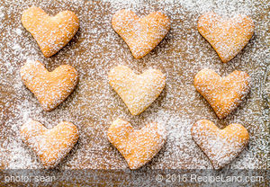 Ann's Crisp Sugar Cookies recipe