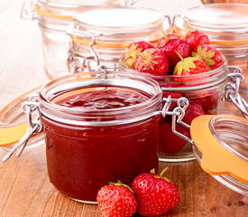 Fruit-Sweetened Strawberry Jam