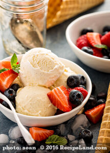 Mascarpone Vanilla Ice Cream