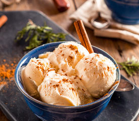 Cinnamon Streusel Ice Cream