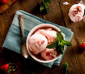 Fresh Fruit Ice Cream