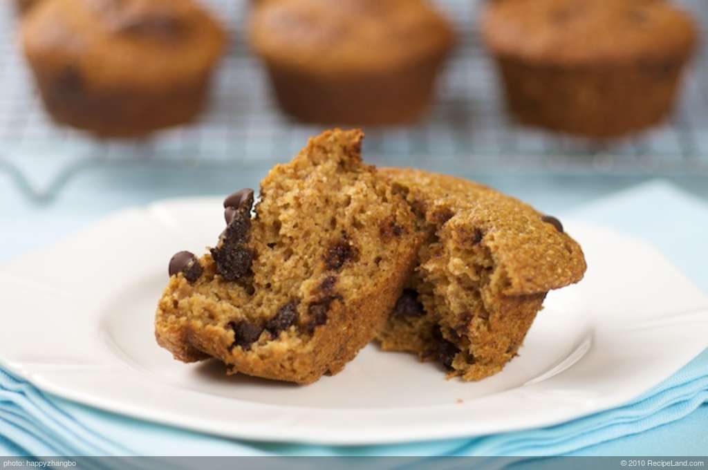 Moist Whole Wheat Pumpkin Muffins recipe