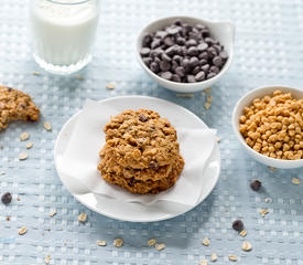 Best Pecan Chocolate Chip Oatmeal Cookies