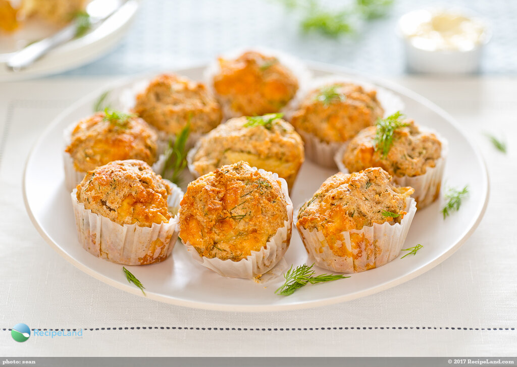 Dilly Cheese Bisquick Muffins