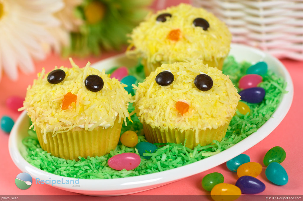 Baby Chicks Cupcakes-Easter