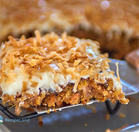 Mrs. Fields Carrot Cake