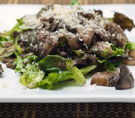 Mushroom and Mixed Greens salad