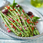 Italian asparagus.  How to cook asparagus Italian-style.  Classic flavor-packed cold marinated asparagus with an onion, caper, lemon and mint dressing. Perfect to make ahead and serve anytime with simple ingredients.