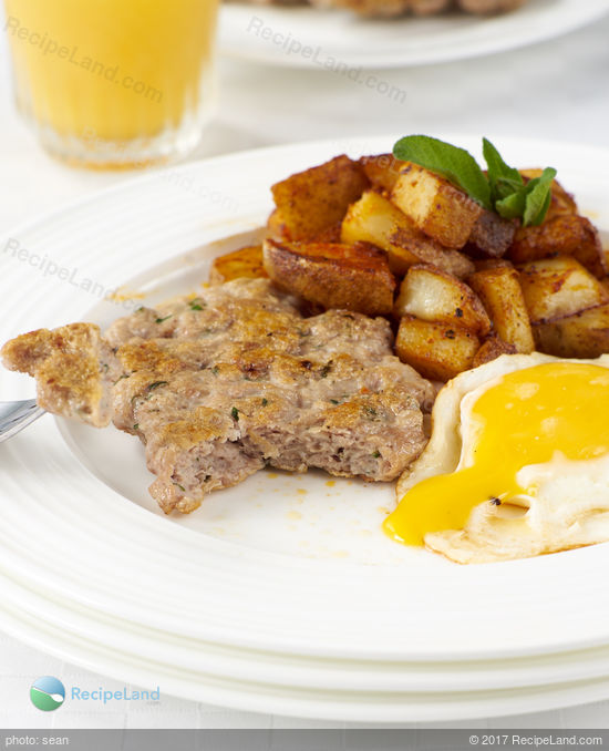 Homemade breakfast sausage recipe. It’s straightforward and easy to make your own breakfast sausage. You’re in control so you can jazz up the spices and even make low-sodium breakfast sausage.