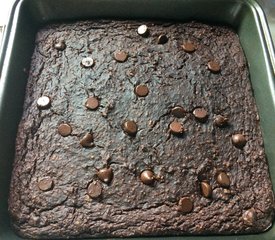 Vegan Flourless Chocolate Chip Zucchini Oat Brownies